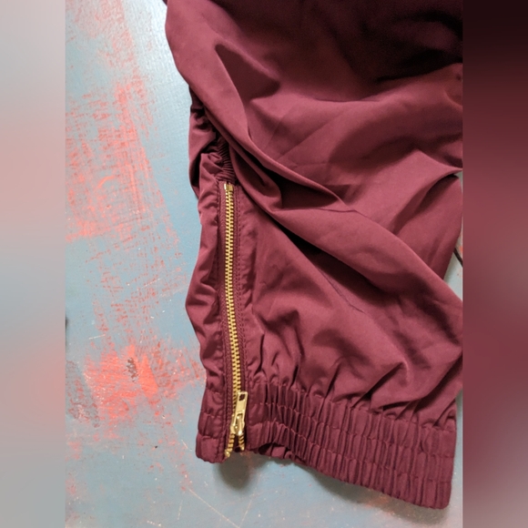 💙 ZENANA 💙 Burgundy Harem Joggers - Picture 7 of 8